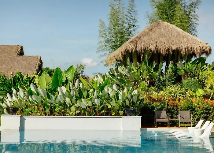 La Joya Farm & Resort *