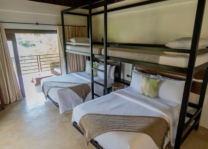 La Joya Farm & * Aloguinsan